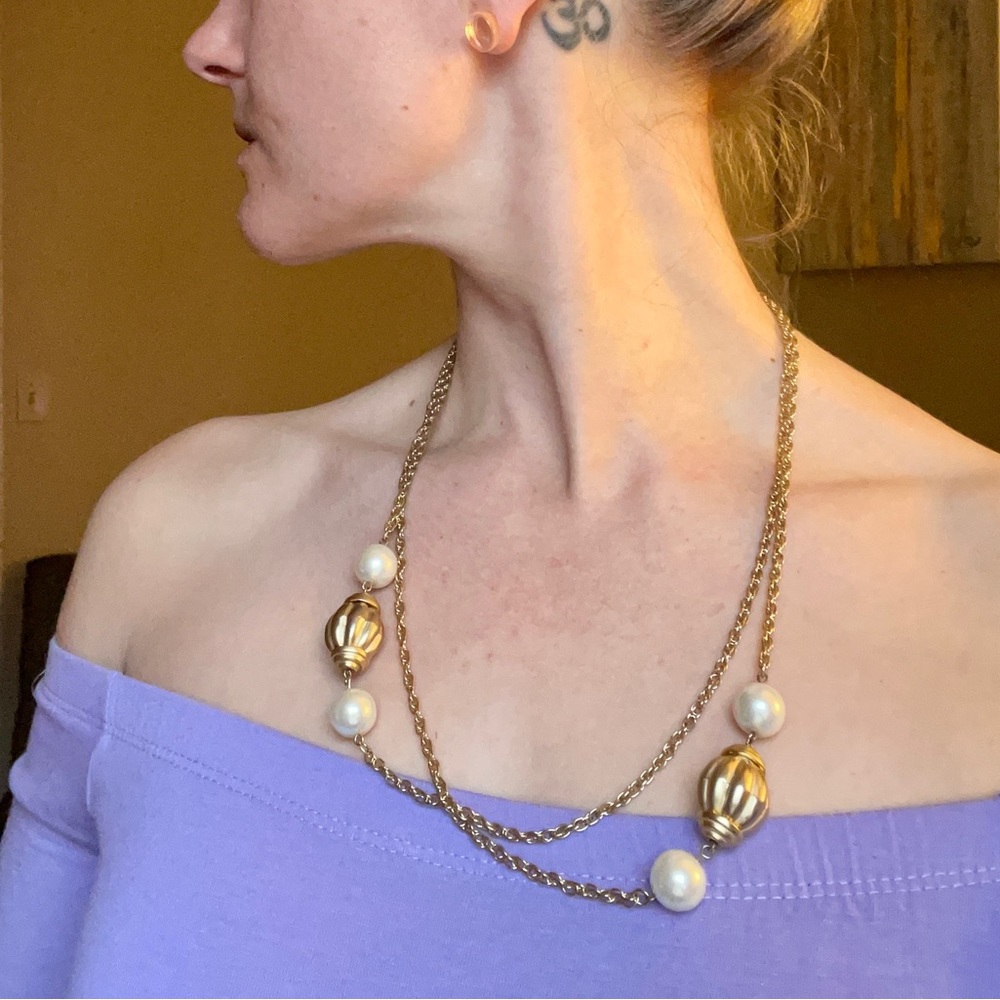 4/$20 Vintage Gold Bead Necklace